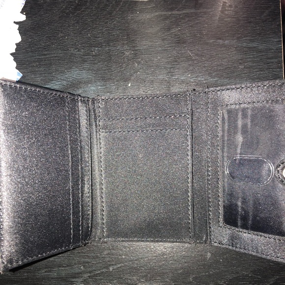 Wallet - Picture 3 of 3